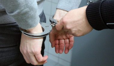 Ολυμπιακό Χωριό: Χειροπέδες σε δύο άνδρες για διακίνηση ναρκωτικών ουσιών