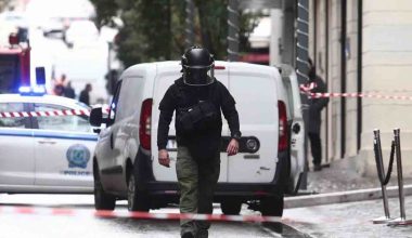 Ύποπτο σακίδιο στο Σύνταγμα – Κλειστοί δρόμοι στο κέντρο