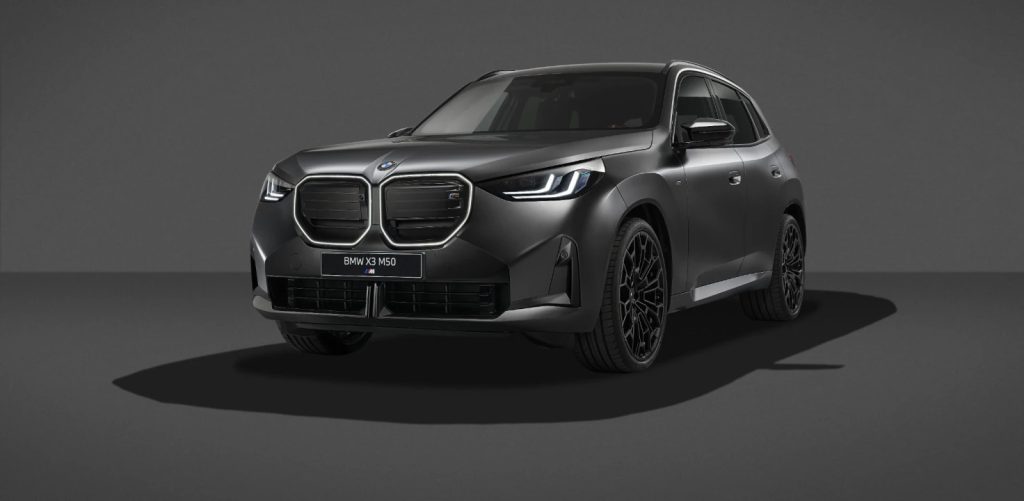 BMW X3 M50 xDrive: Πιο μαύρη και με 443 ίππους