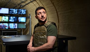 Σκέψεις για μεταφορά της ουκρανικής κυβέρνησης στην δυτική Ουκρανία