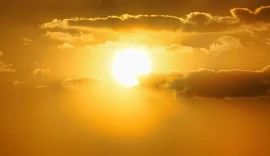 Το μυστηριώδες «πράσινο φως» που εμφανίζεται για δευτερόλεπτα λίγο πριν δύσει ο Ήλιος