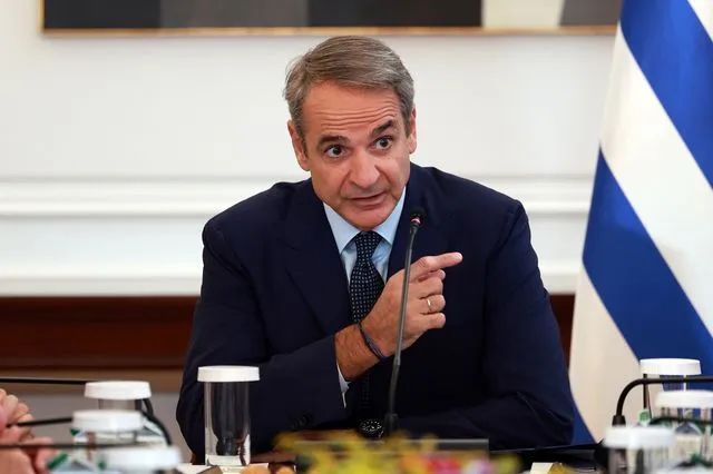 Το νόημα όσων είπε χθες ο Μητσοτάκης: «Μην τρώμε και αυτογκόλ» – Μία μονάδα χάνει η ΝΔ