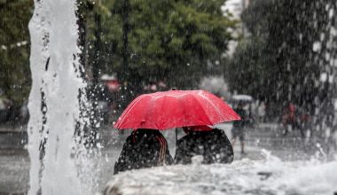 Επικαιροποιήθηκε το έκτακτο δελτίο καιρού από την ΕΜΥ: Πού αναμένονται ισχυρά φαινόμενα