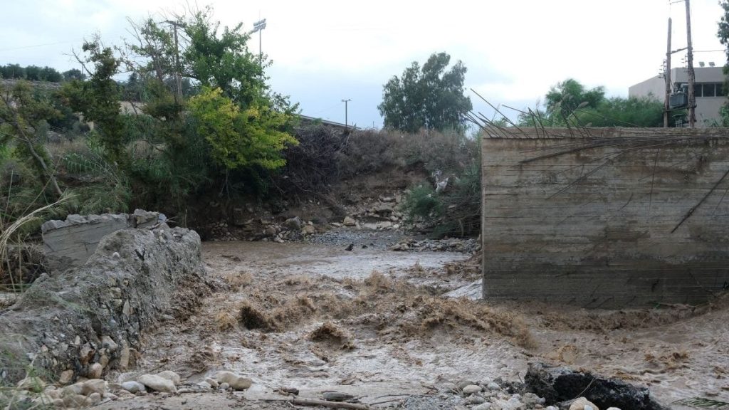 Κρήτη: Χωρίς νερό τρεις οικισμοί στον Μυλοπόταμο – Ζημιές από την κακοκαιρία