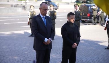 Ζελένσκι: «Οι ΗΠΑ πρότειναν τριμερή σε επίπεδο τεχνικών εμπειρογνωμόνων»