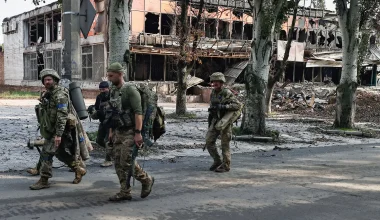Οι Ουκρανοί επιχειρούν την φυγάδευση Καναδών μισθοφόρων από τη Λιμάν: Φόβοι για στρατιωτική νίλα