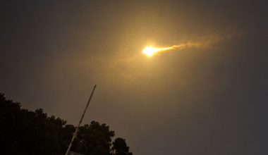 Μυστήριο με φωτεινό αντικείμενο που εμφανίστηκε στον ουρανό της Λιβύης και εξερράγη: Δείτε βίντεο