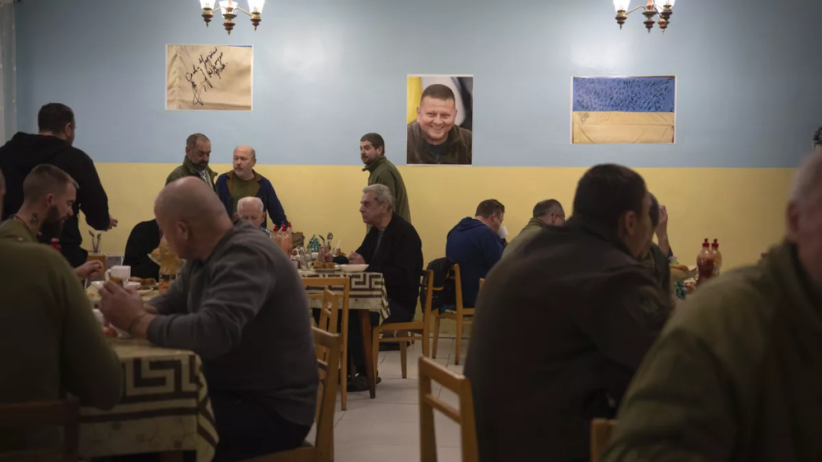 Από τα καρτέλ στο ουκρανικό μέτωπο; – Οι καταγγελίες για Κολομβιανούς μαχητές που προκαλούν ανησυχία