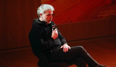 Φάνης Μουρατίδης: «Έχω ξεχάσει τα παιδιά μου και πήγα στο σχολείο χωρίς εκείνα» (βίντεο)