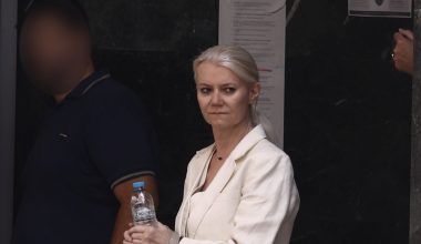 Γνωστός καλλιτέχνης μηνύει την Ιωάννα Γκάκα για την αναφορά του ονόματός του στην απολογία της