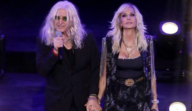 Ανακάλεσε τα δικαιώματα των τραγουδιών του ο Ν.Καρβέλας – Πώς μπορεί να επηρεάσει την Άννα Βίσση