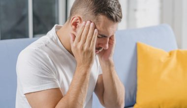 Πονοκέφαλος που περνάει όταν βγαίνετε έξω: Το σύμπτωμα που μπορεί να δείχνει μονοξείδιο του άνθρακα