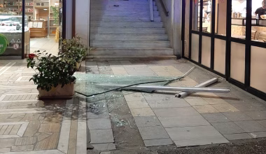 Έκρηξη σε διαμέρισμα πολυκατοικίας στου Ζωγράφου
