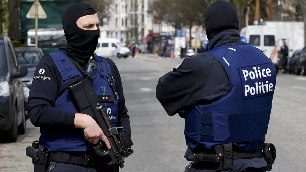 Λιέγη: Οι Αρχές απαγορεύουν τις συναθροίσεις άνω των τριών ατόμων μετά τα επεισόδια