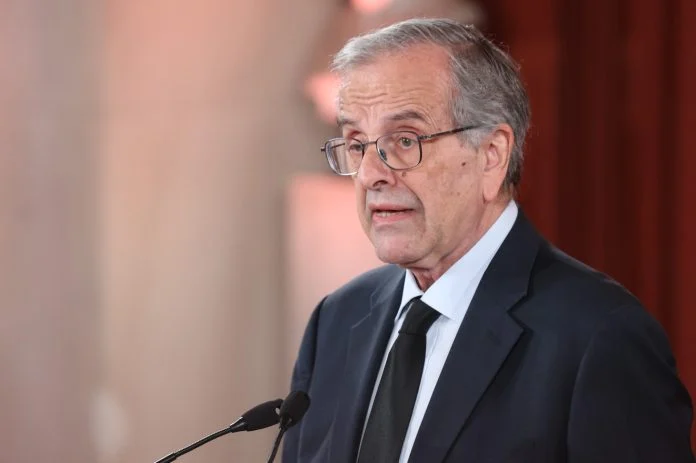 Το Μαξίμου ανησυχεί για όταν ο Α.Σαμαράς κάνει κρούση σε βουλευτές της ΝΔ