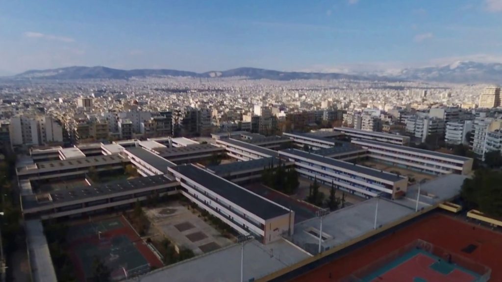 Γκράβα: Αναστέλλεται η λειτουργία του σχολικού συγκροτήματος μετά την έντονη οσμή αερίου