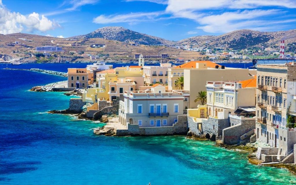 Στην κορυφή του Condé Nast Traveller η Ελλάδα: Αναδείχθηκε η καλύτερη τουριστική χώρα για το 2026