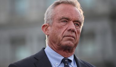 Ιστορική στροφή στις ΗΠΑ: Ο Ρόμπερτ Κένεντι  ίδρυσε την πρώτη  κλινική για θύματα εμβολίων
