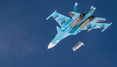 Ρωσικό μπαράζ με FAB-3000 & πυραύλους: Διέλυσαν τις ουκρανικές εφεδρείες σε Χάρκοβο και Ζαπορίζια