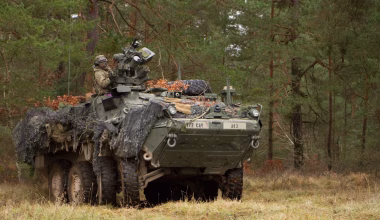 Έρχονται τα πρώτα 90 Stryker για τον Στρατό Ξηράς – Στόχος να ξεπεράσουν τα  500