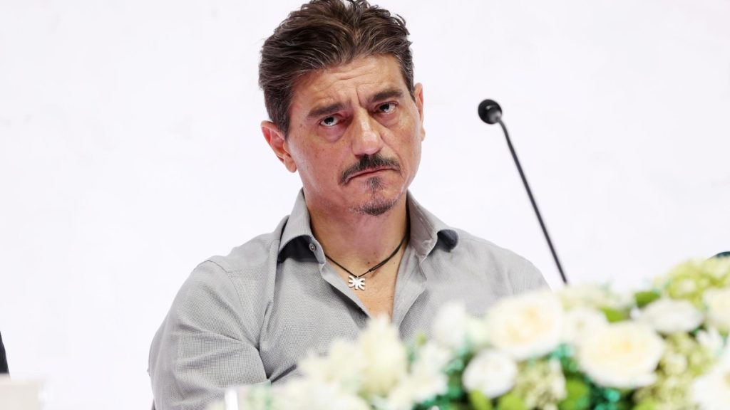 «Μύδροι» Δ.Γιαννακόπουλου κατά Αγγελόπουλων: «Ξεπεράσατε κάθε όριο – Είστε άνθρωποι εσείς;»