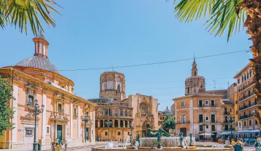 8+1 ευρωπαϊκές πόλεις που αξίζει να ανακαλύψετε μακριά από τα πλήθη των τουριστών
