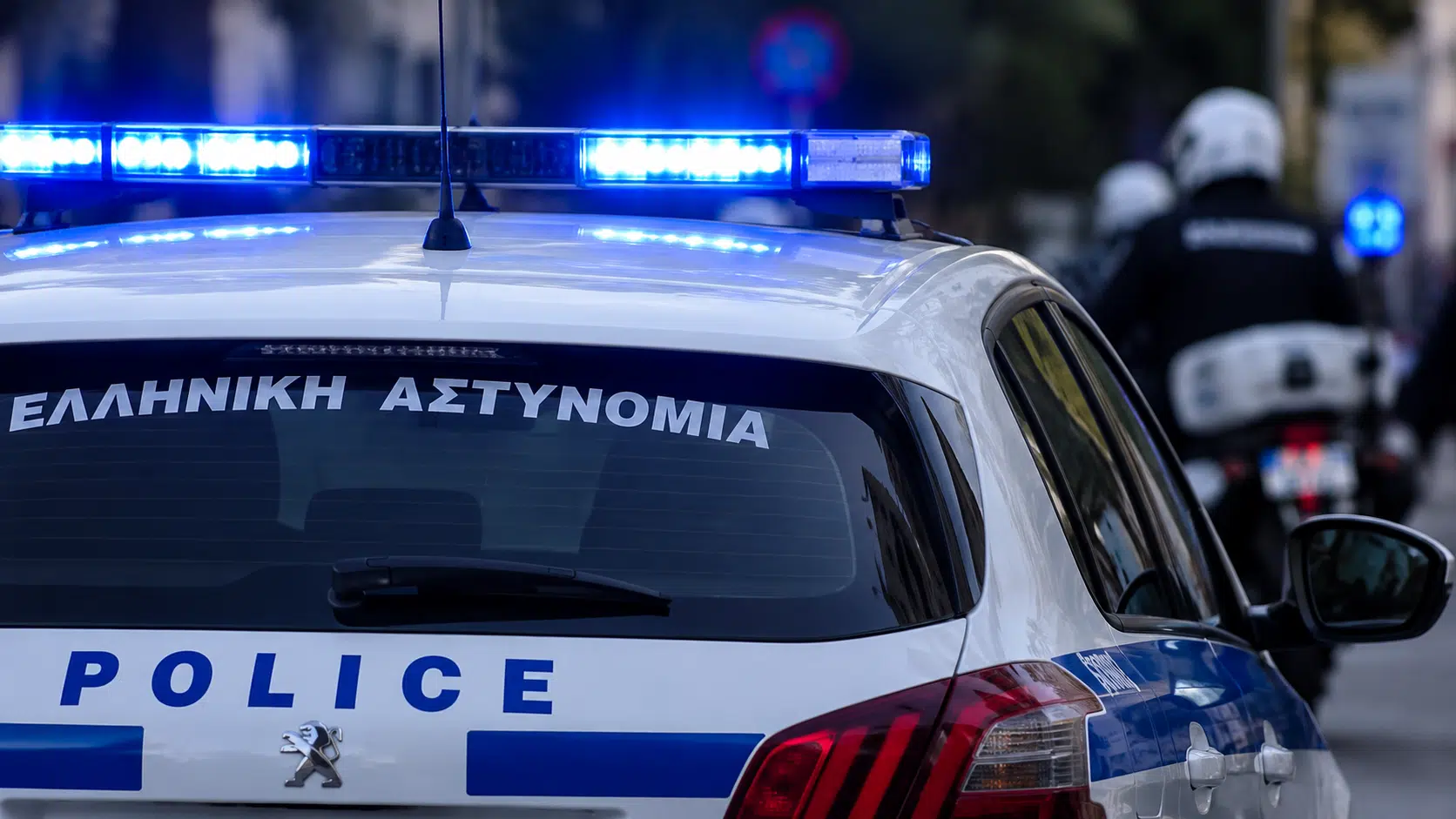 Χειροπέδες σε 57χρονο στη Θεσσαλονίκη: Έκρυβε στο σπίτι του κάνναβη και καραμπίνα (φωτο)