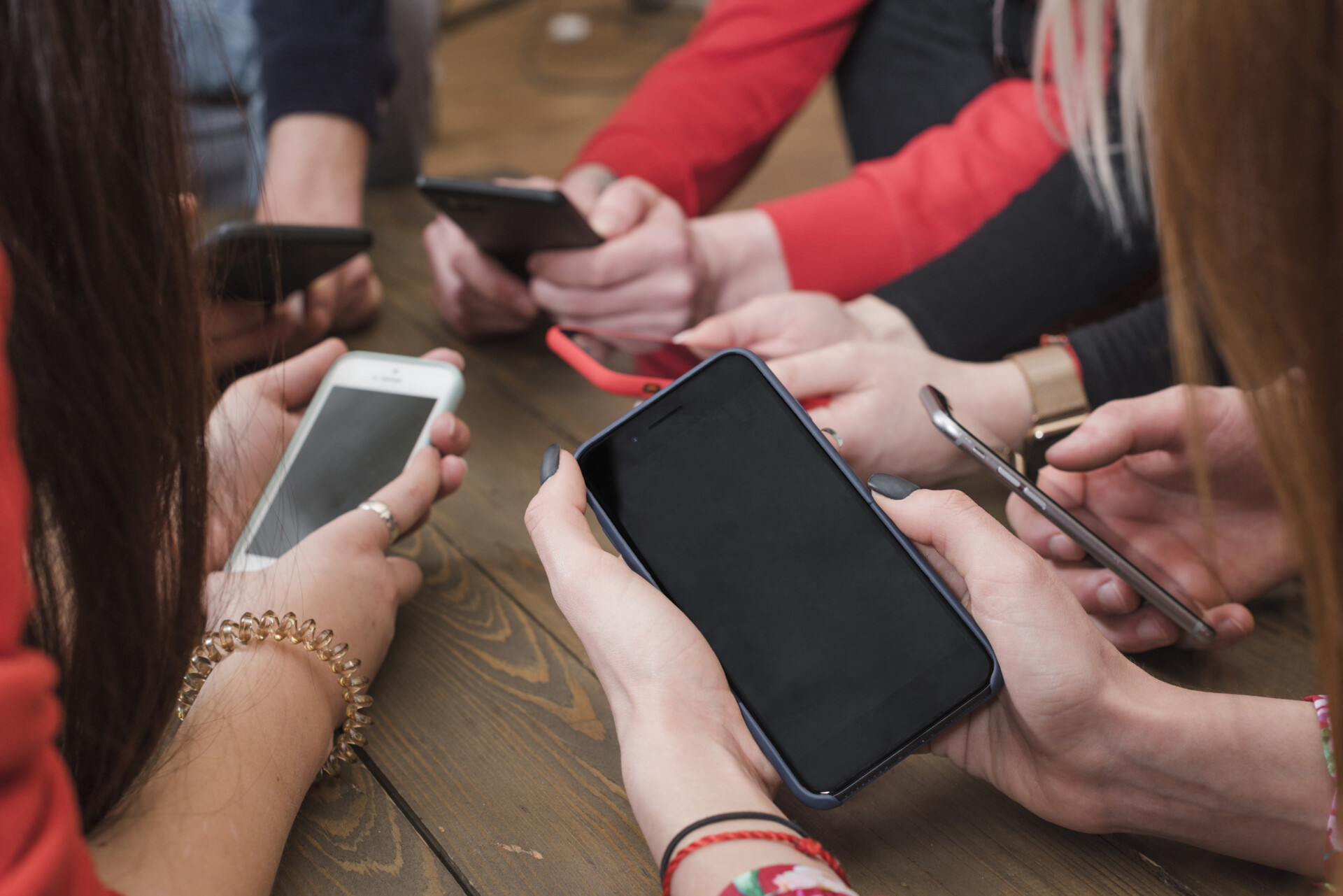 Smartphones: Οι αλλαγές που «έρχονται» στην ΕΕ – Τι πρέπει να γνωρίζετε