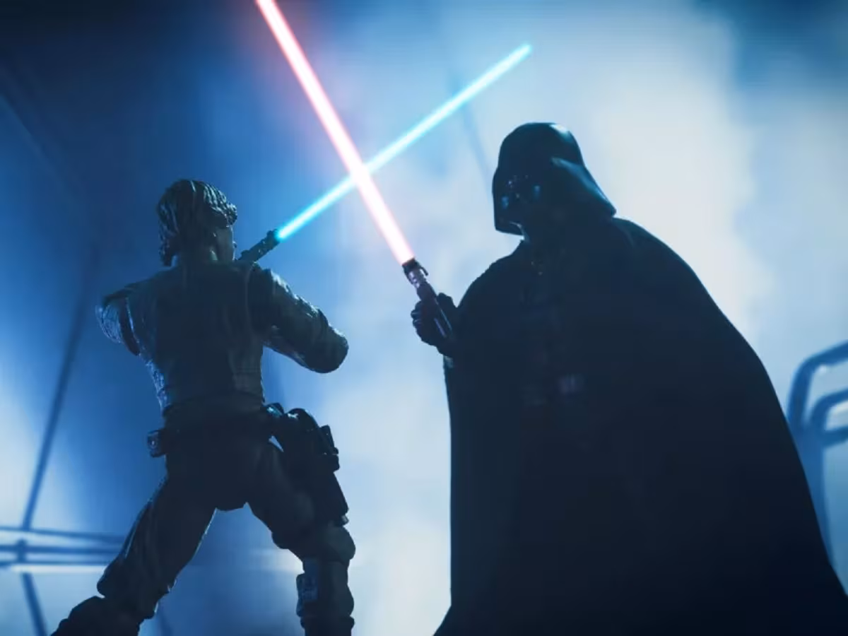 Star Wars: Σε δημοπρασία το φωτόσπαθο του Νταρθ Βέιντερ από την ιστορική μονομαχία με τον Λουκ
