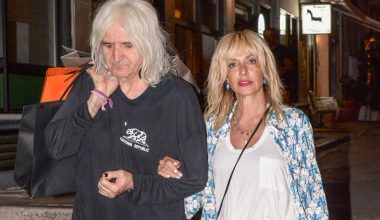 Άννα Βίσση: Το like σε ανάρτηση με αιχμές για τον Νίκο Καρβέλα (φώτο)