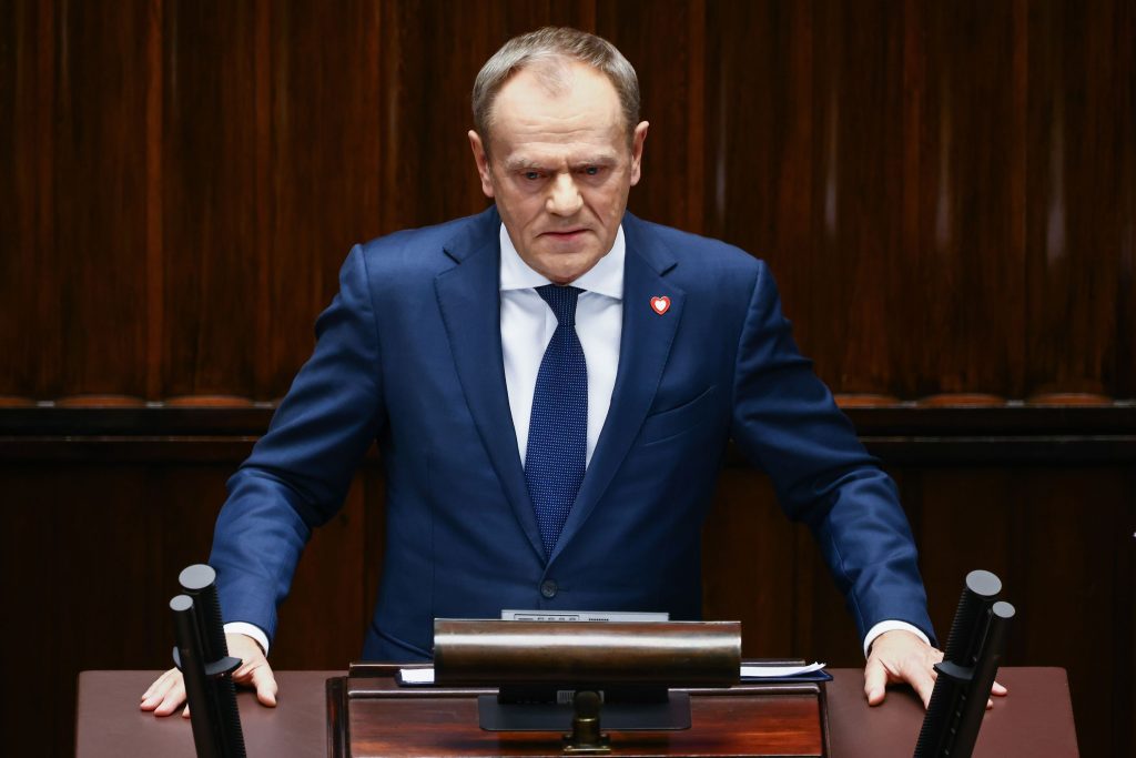 Αναστάτωση στην Πολωνία: Κινδυνεύει ο Ντόναλντ Τουσκ και ο υπουργός Άμυνας της χώρας!