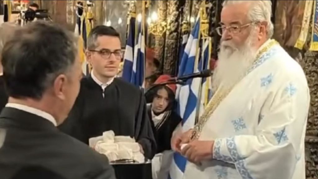 Το ερώτημα του μητροπολίτη Κοζάνης Παύλου που προκάλεσε αμηχανία στον αιφνιδιασμένο δήμαρχο (βίντεο)