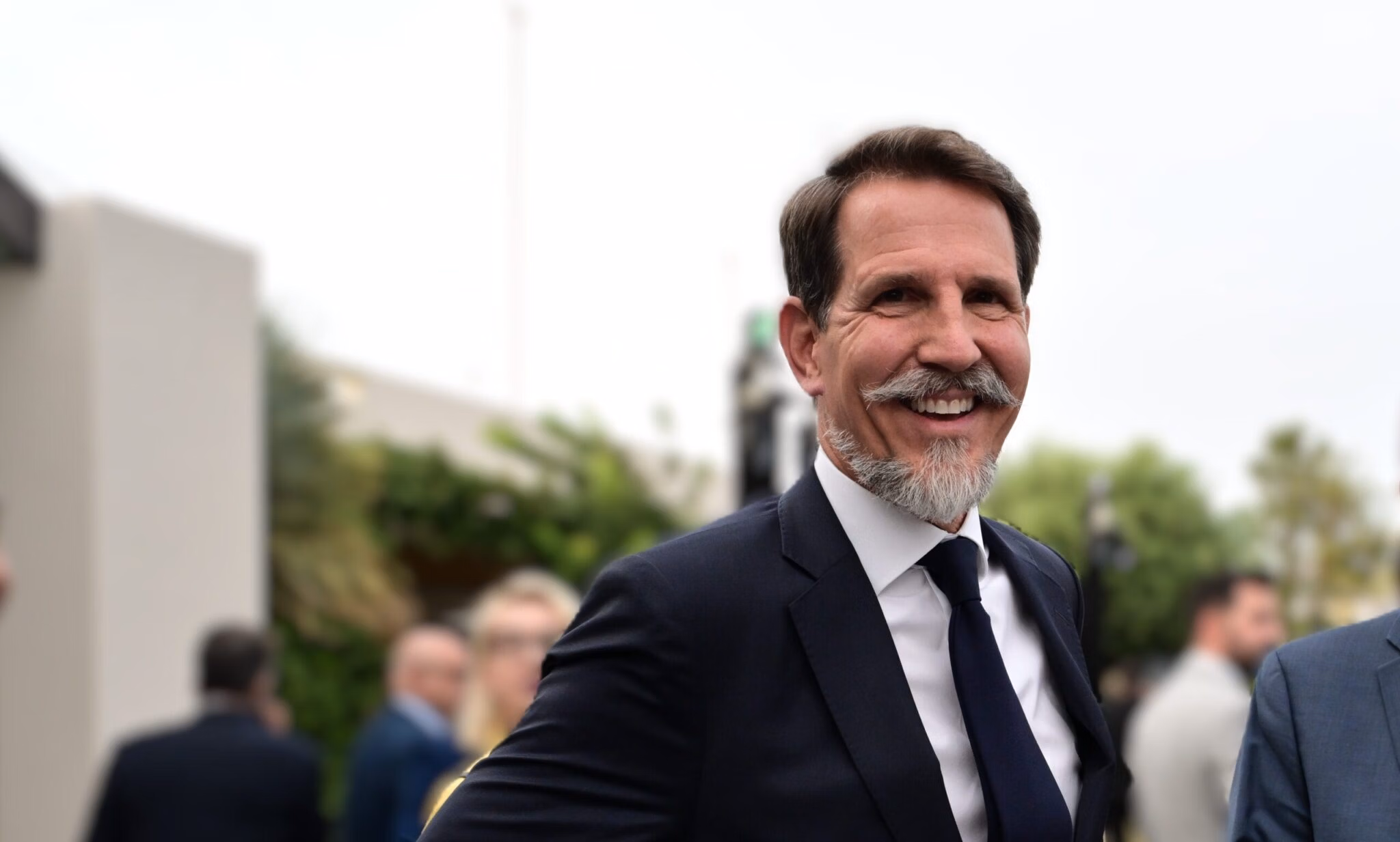 Στο γήπεδο της Τσέλσι ο Παύλος Ντε Γκρες (φωτο)