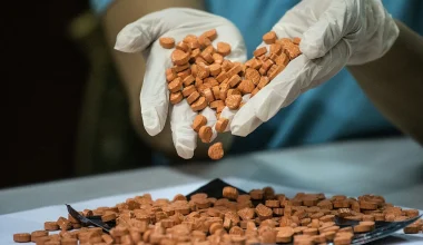 MDMA ή ecstasy: Πώς επηρεάζει τον οργανισμό και ποιοι είναι οι κίνδυνοι από τη χρήση του