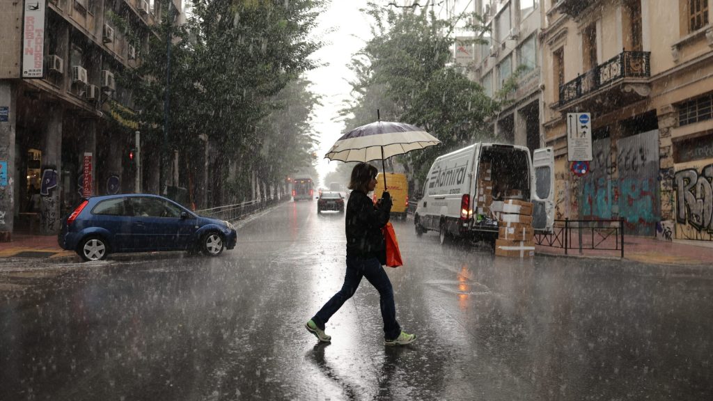 Ισχυρό κύμα κακοκαιρίας θα πλήξει την χώρα την Τετάρτη