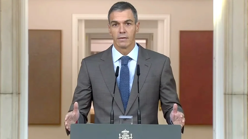 Π.Σάντσεθ: «Οι Μαροκινοί έστειλαν πολεμικά πλοία στην κρίση της Θέουτα – Ήμασταν έτοιμοι για όλα»