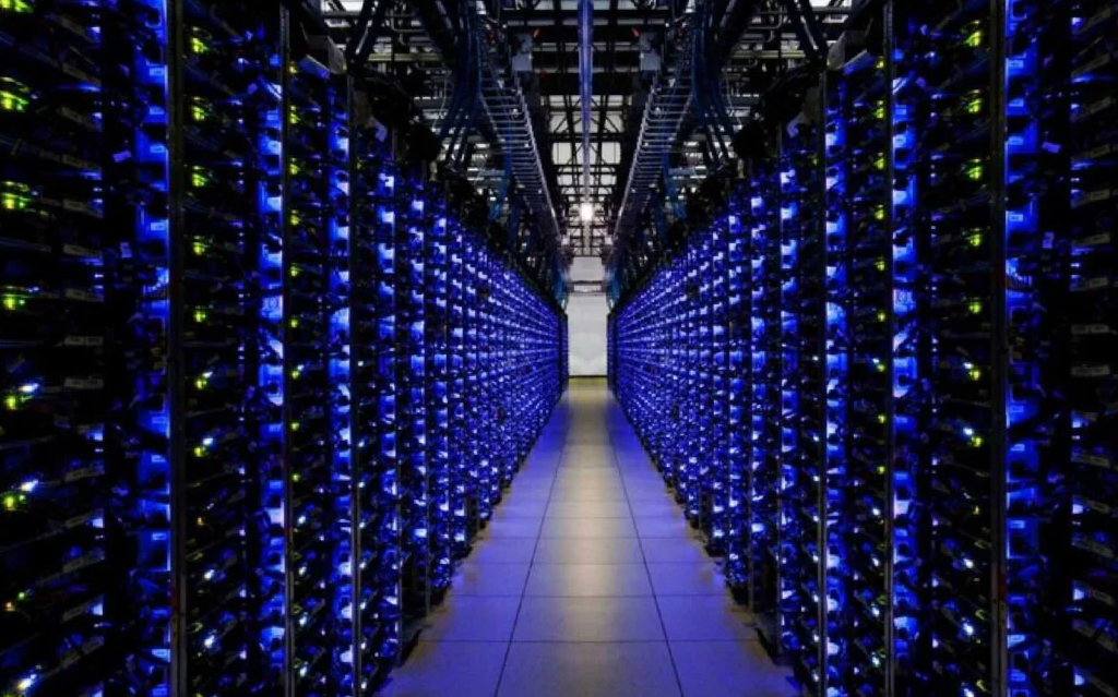 Ινδονησία: Εισέβαλαν σε data centers φωνάζοντας «νερό» – Τρεις μήνες χωρίς σταγόνα οι κάτοικοι