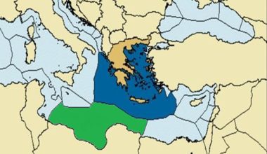 Η Τρίπολη απειλεί την Αθήνα με… μη οριοθέτηση θαλασσίων ζωνών