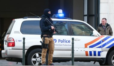 Πληρωμένος βελγικού κυκλώματος ναρκωτικών πυροβόλησε και σκότωσε 41χρονο αστυνομικό
