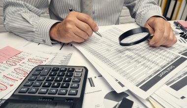 ΑΑΔΕ: Πρόστιμα έως 40.000 ευρώ για εταιρείες που δεν δηλώνουν τους πραγματικούς ιδιοκτήτες τους