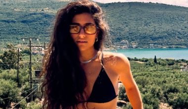 Βίντεο: Η στιγμή που το πιάνο πέφτει στα πόδια της Μαρίνας Σπανού