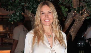 Χριστίνα Παππά για την μητέρα της: «Μερικές φορές θέλω να βαρέσω το κεφάλι μου» (βίντεο)
