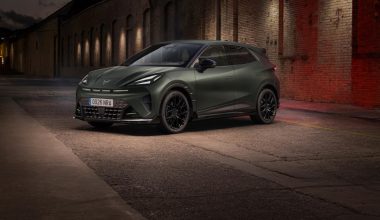 CUPRA Raval: Η ABT βάζει τη μαγεία της στο ηλεκτρικό (βίντεο)