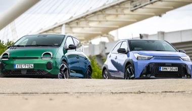 Συγκρίνουμε τα Toyota Aygo X vs Renault Twingo