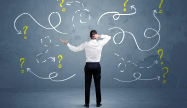 «Decision fatigue»: Γιατί ακόμη και οι πιο απλές αποφάσεις μάς εξαντλούν μέσα στην ημέρα