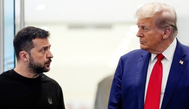 Mόσχα: «Ο Ζελένσκι προκαλεί ευθέως τον Τραμπ – Νομίζει ότι όλοι του χρωστάνε»