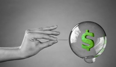 Morgan Stanley και ΔΝΤ προειδοποιούν: Η εποχή του φθηνού δημόσιου δανεισμού τελείωσε