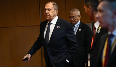Ούτε πόλεμος ούτε πυρηνικά: Ο Σ.Λαβρόφ αποκάλυψε την μεγαλύτερη απειλή για την Ευρώπη