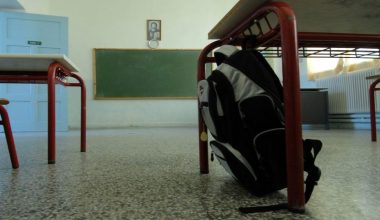 Βούλα: Αυτός είναι ο 58χρονος καθηγητής που κατηγορείται για παρενόχληση μαθητριών (φώτο)