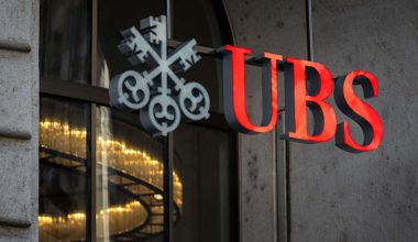 Σεισμός στην Ελβετία: Η UBS εξετάζει τη μεταφορά της έδρας της στις ΗΠΑ μετά το ρυθμιστικό μπλόκο
